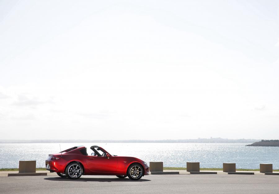  Mazda MX-5 RF GT 2017 года  (AU) (фото 7 из 14)